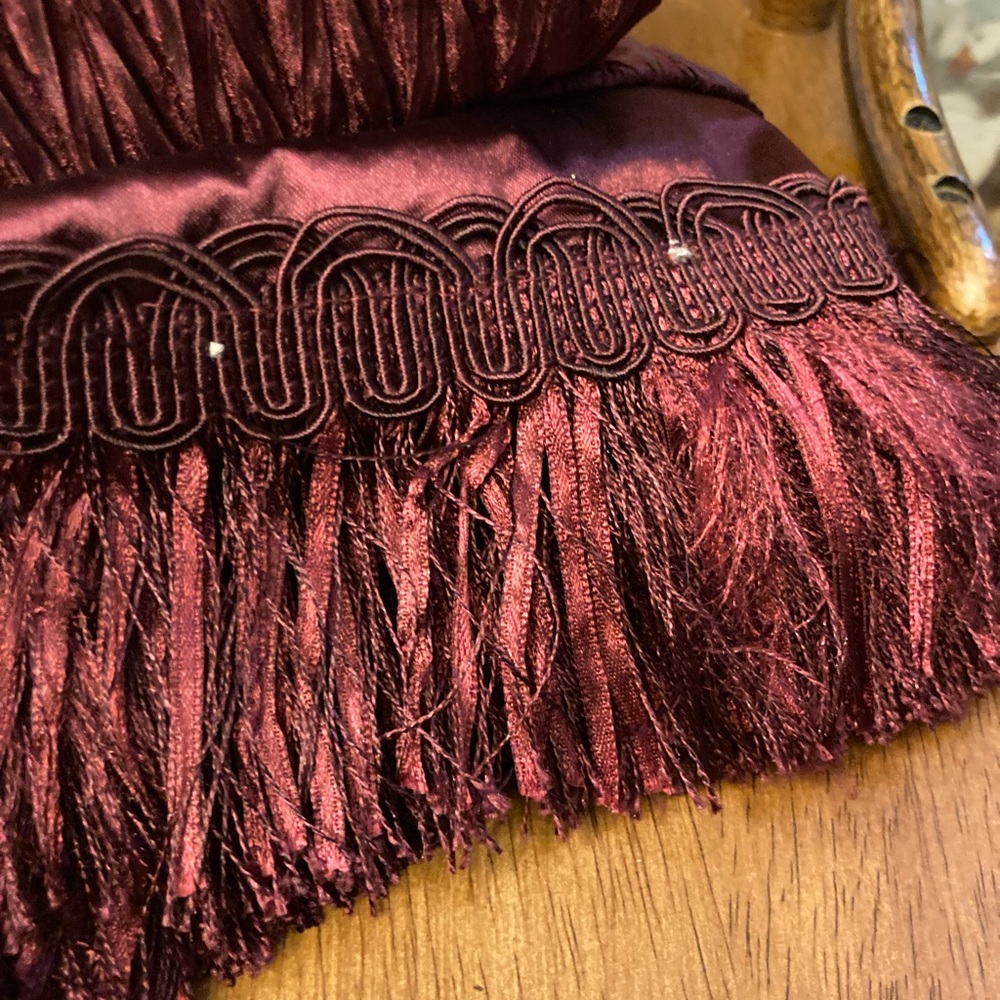 1 LEFT! — 48 Inch Burgundy Tree Skirt with Tasseled Border - Christmas Eve - Picture 4 of 11